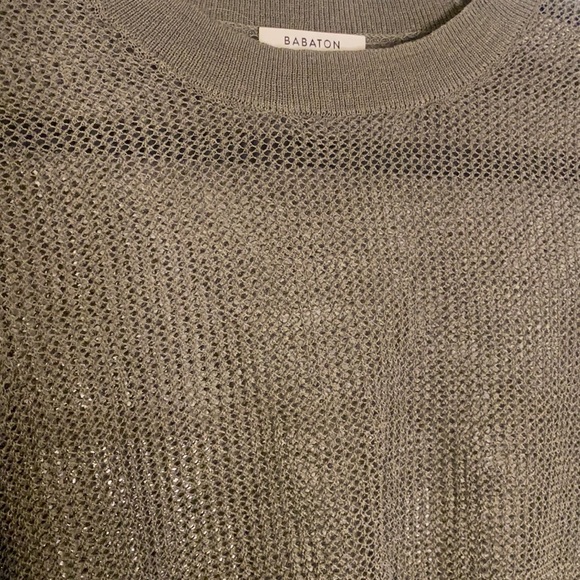 Babaton Lucida knit sweater top in olive leaf green NWT - Picture 5 of 9